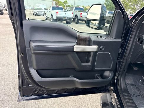 Used 2021 Ford F250 Lariat AWD/4WD image 13