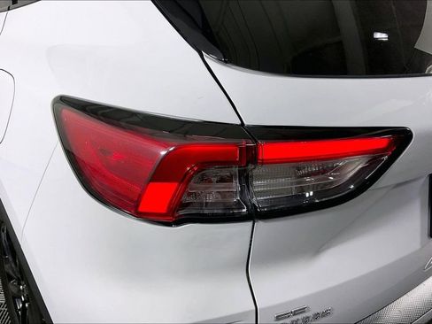 Used 2020 Ford Escape SE Sport AWD/4WD image 40