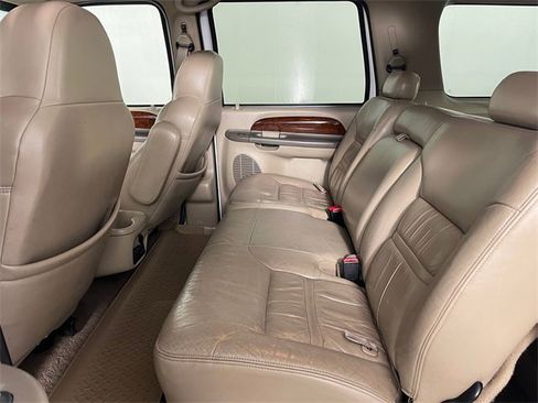 Used 2001 Ford Excursion Limited image 16