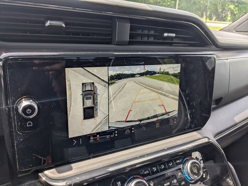 Used 2024 GMC Sierra 1500 AT4X AWD/4WD image 18