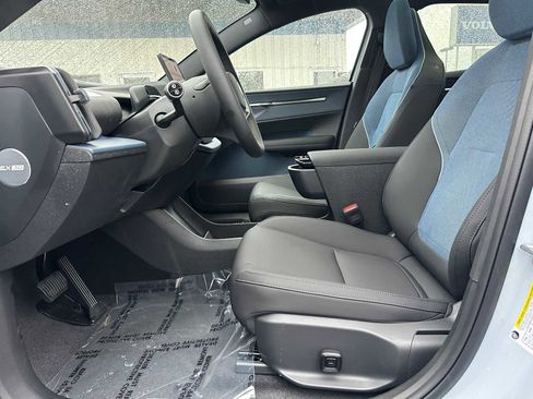 New 2026 Volvo EX30 Plus image 19