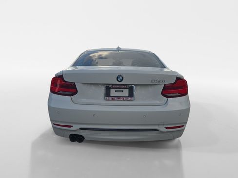 Used 2019 BMW 230i Coupe w/ Premium Package RWD image 4
