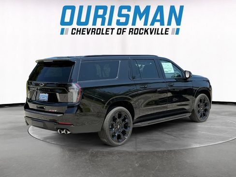 New 2026 Chevrolet Suburban RST AWD/4WD image 6