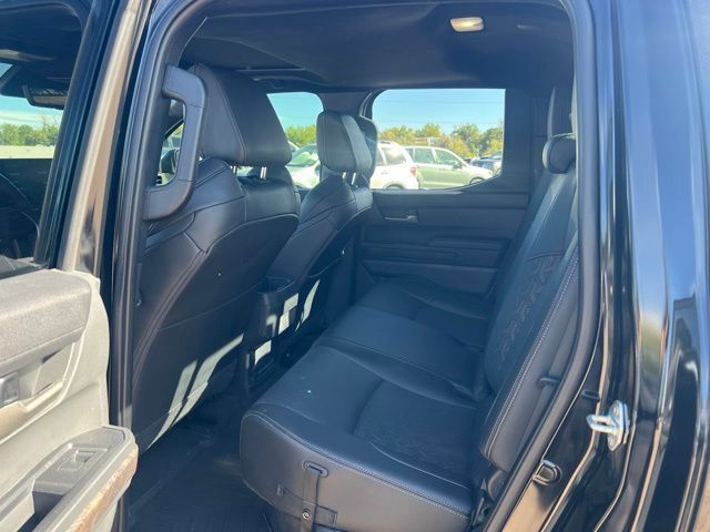 Used 2024 Toyota Tacoma Limited w/ Limited Package (LT) AWD/4WD image 31