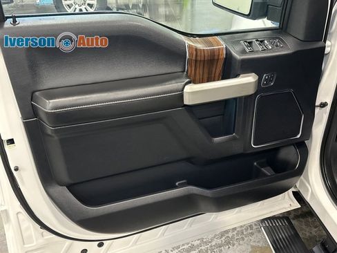 Used 2017 Ford F150 Lariat w/ Equipment Group 502A Luxury image 15