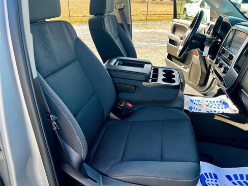 Used 2017 GMC Sierra 2500 SLE w/ SLE Preferred Package image 28