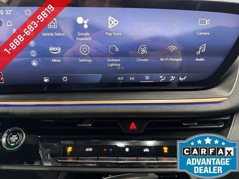 Used 2025 Buick Envision Sport Touring AWD/4WD image 12