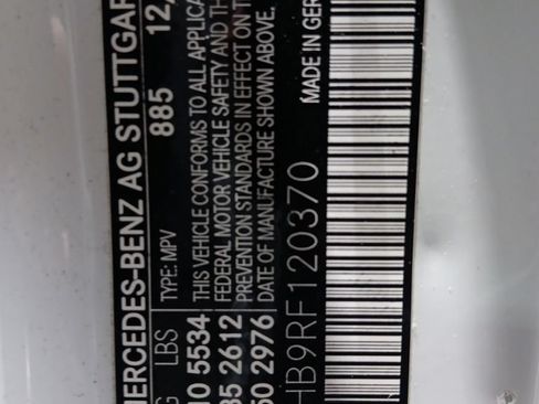 Certified 2024 Mercedes-Benz GLC 300 4MATIC image 3