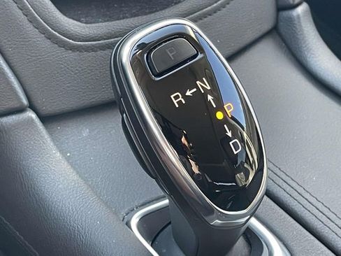 Used 2019 Cadillac XT5 Premium Luxury FWD image 28