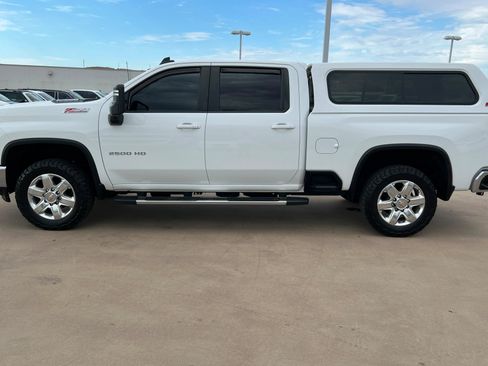 Used 2021 Chevrolet Silverado 2500 LT w/ All Star Edition AWD/4WD image 2