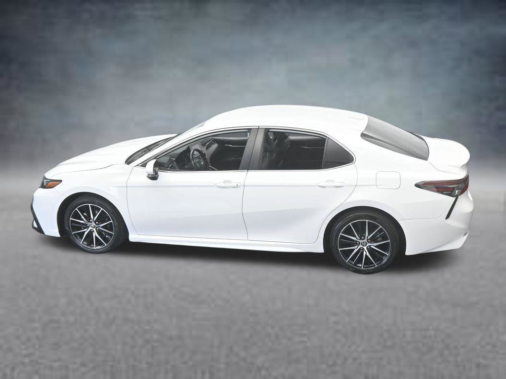 Used 2024 Toyota Camry SE w/ Convenience Package FWD image 42