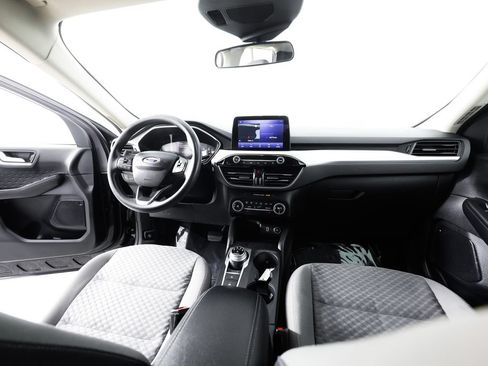 Used 2020 Ford Escape SE FWD image 17