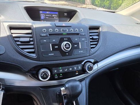 Used 2016 Honda CR-V LX image 12