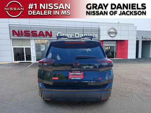 Certified 2025 Nissan Rogue SV AWD/4WD image 7