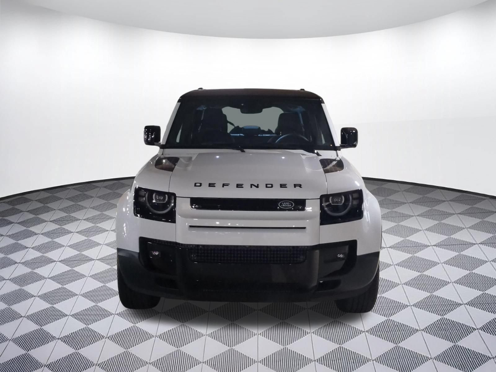 New 2026 Land Rover Defender 110 S AWD/4WD image 8
