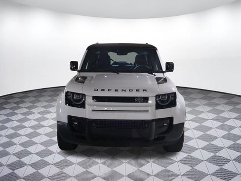 New 2026 Land Rover Defender 110 S AWD/4WD image 8