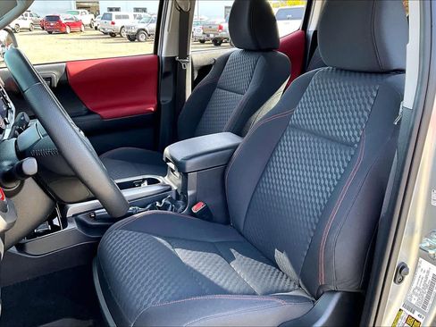 Certified 2023 Toyota Tacoma SR5 image 7