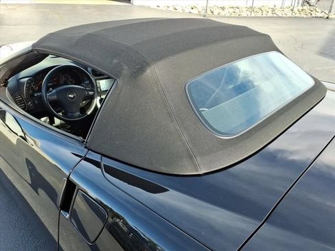 Used 2007 Chevrolet Corvette Convertible w/ Preferred Equipment Group RWD image 11