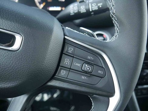 New 2025 Jeep Grand Cherokee Laredo X image 38