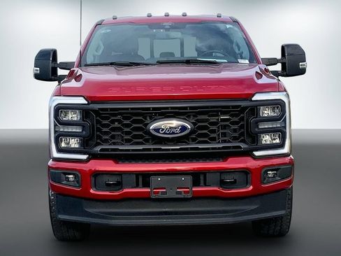 Used 2024 Ford F250 Lariat w/ Sport Appearance Package AWD/4WD image 7