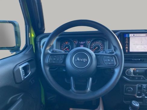 Used 2025 Jeep Wrangler Sport image 13