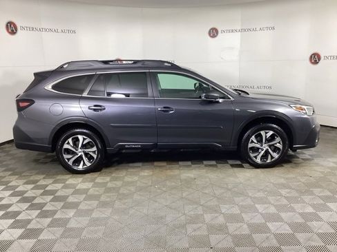 Used 2022 Subaru Outback Limited image 4