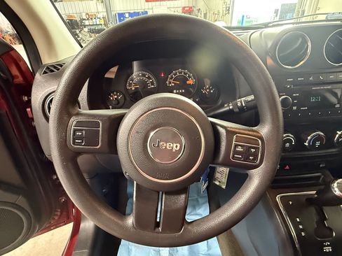 Used 2017 Jeep Compass Sport w/ Power Value Group AWD/4WD image 16