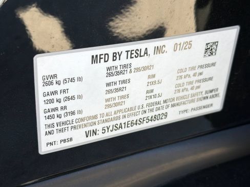 Used 2025 Tesla Model S Plaid AWD/4WD image 32