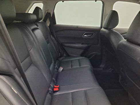 Used 2021 Nissan Rogue SL image 19