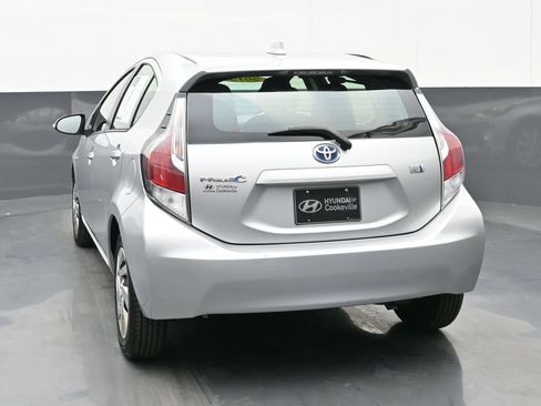 Used 2015 Toyota Prius C Four image 7