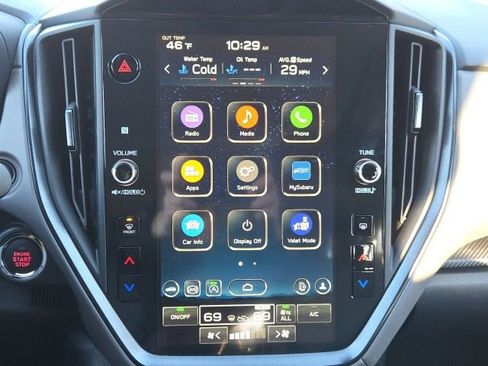 Certified 2025 Subaru Crosstrek 2.5i Limited w/ Crosstrek Mirror Package image 4