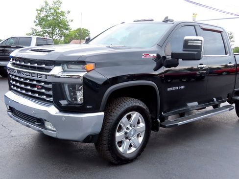 Used 2020 Chevrolet Silverado 2500 LTZ image 10