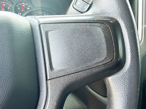 Used 2021 Chevrolet Silverado 1500 Custom image 37