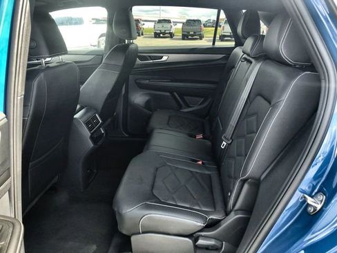 Used 2026 Volkswagen Atlas Cross Sport SE AWD/4WD image 21