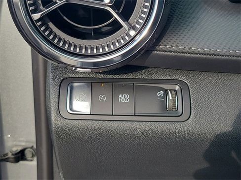 New 2026 Chevrolet Equinox LT w/ Midnight Edition image 24