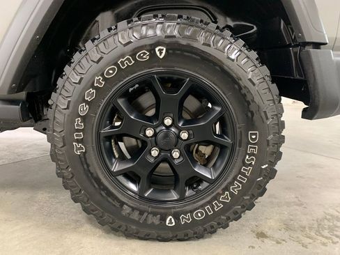 Used 2021 Jeep Wrangler Sport AWD/4WD image 20