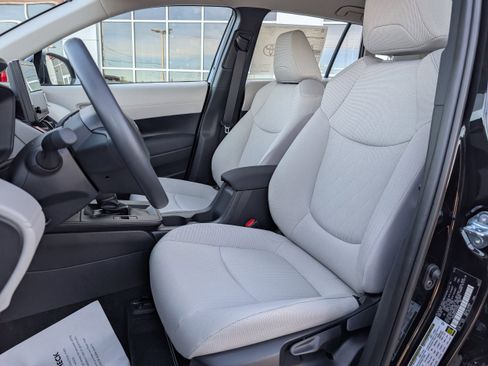 New 2026 Toyota Corolla Cross L image 11
