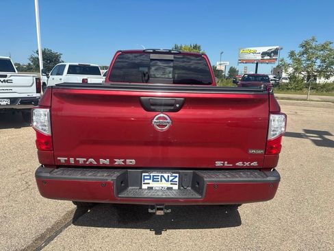 Used 2016 Nissan Titan SL AWD/4WD image 7