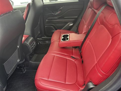 Used 2025 Lincoln Corsair Reserve image 12