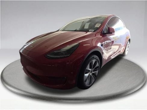 Used 2022 Tesla Model Y Long Range AWD/4WD image 13