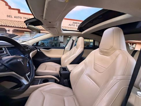 Used 2016 Tesla Model S 70D AWD/4WD image 17