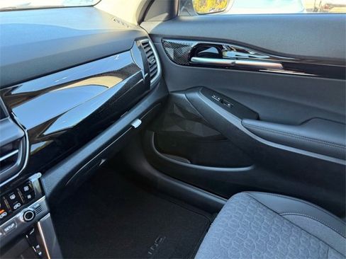 New 2026 Kia Seltos S image 21