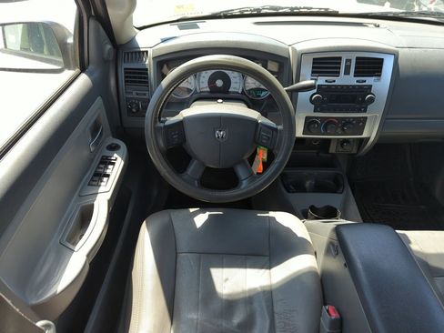 Used 2005 Dodge Dakota Laramie AWD/4WD image 14