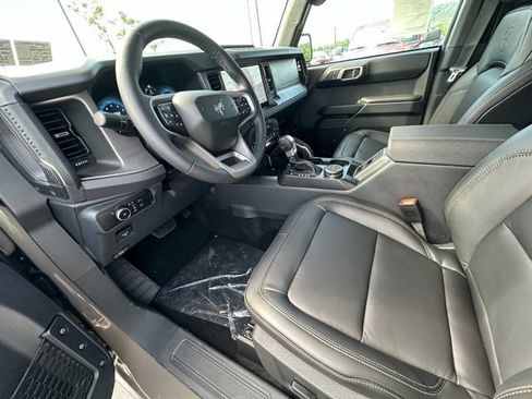 New 2026 Ford Bronco Badlands AWD/4WD image 18