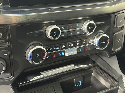 Used 2025 Ford F350 Lariat AWD/4WD image 21