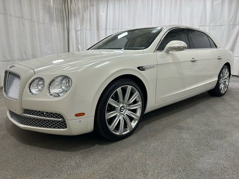 Used 2016 Bentley Flying Spur W12 image 4