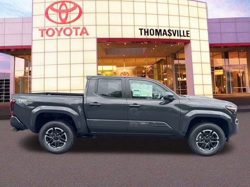 New 2025 Toyota Tacoma TRD Sport RWD image 4