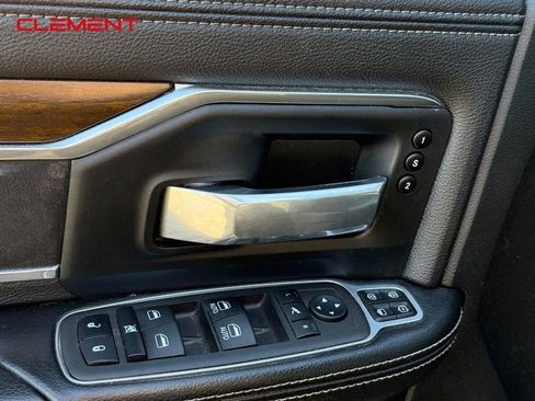 Used 2023 RAM 3500 Laramie image 19