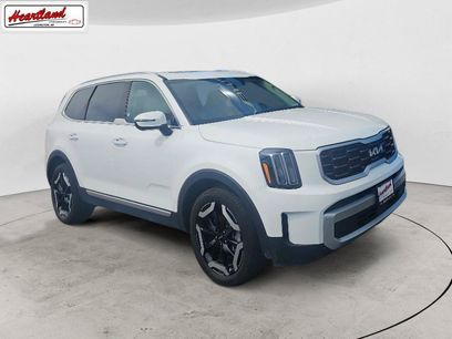 Used 2025 Kia Telluride S