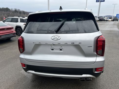 Used 2022 Hyundai Palisade SEL w/ 8P Bench Seat Package image 12
